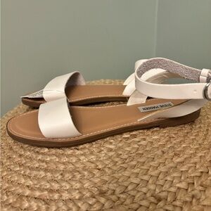 Steve Madden strap sandals NEW WITH TAGS